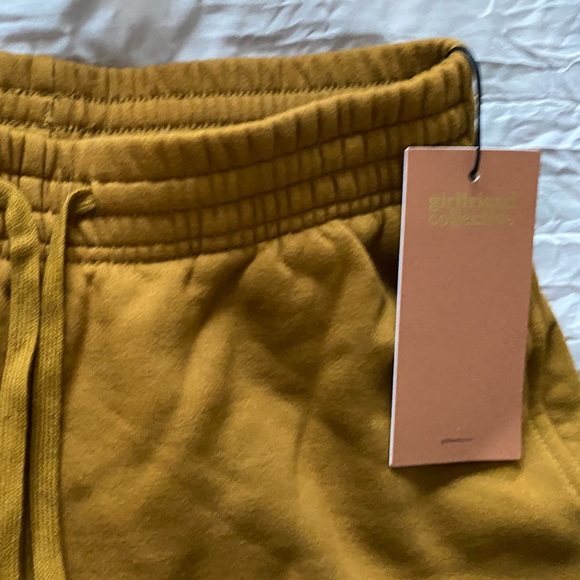 Girlfriend Collective Sycamore 50/50 sweat short - Picture 2 of 6